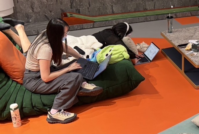 43A59360-2A8A-49D8-9D20-55F574D20F2B