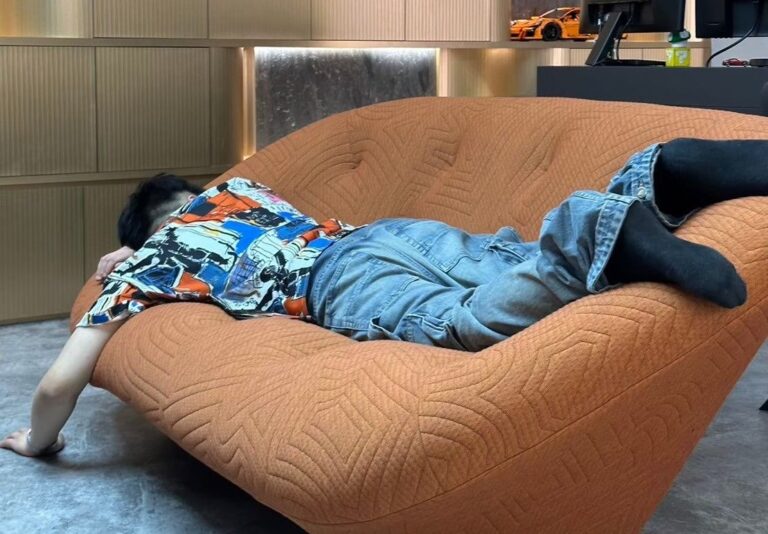 LINE_ALBUM_睡覺_260325_1 (1)